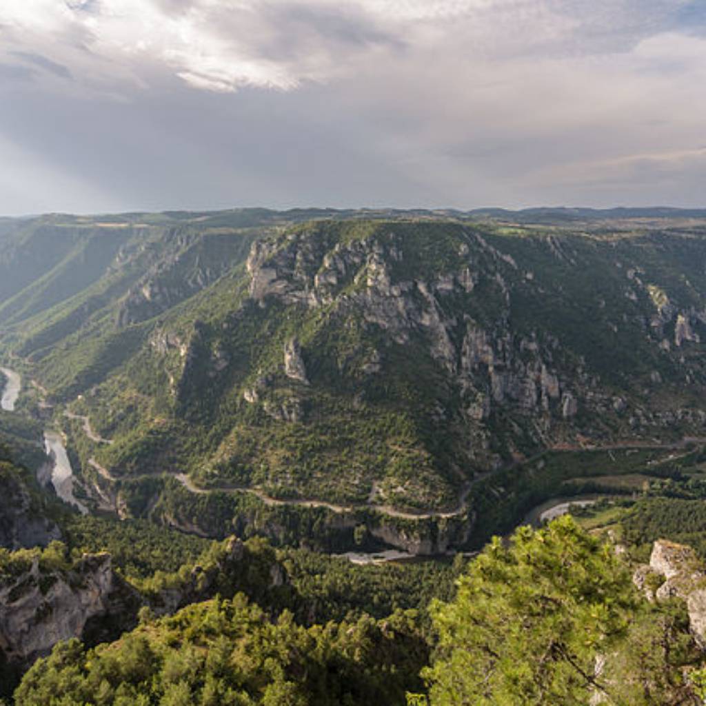 Gorges du Tarn Roc des Hourtous Entreprendre en Occitanie